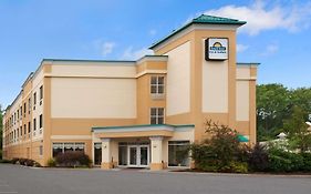 Days Inn & Suites Albany